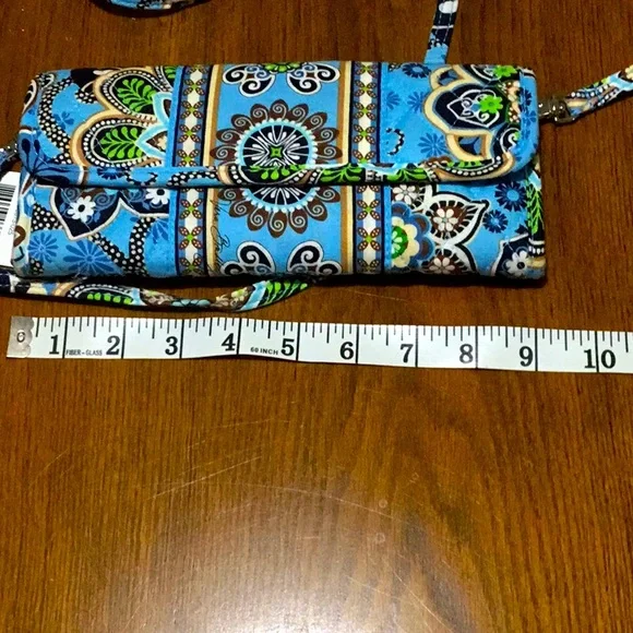 NWT Vera Bradley sleek wallet in Bali blue - Picture 6 of 7